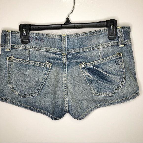 Jean Shorts - Picture 4 of 7